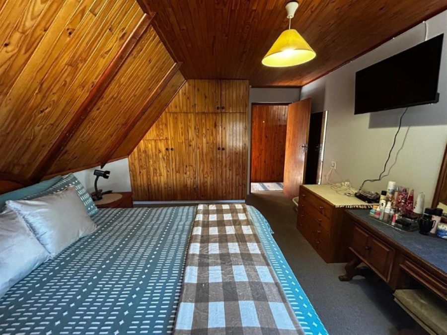 3 Bedroom Property for Sale in Stilbaai Wes Western Cape